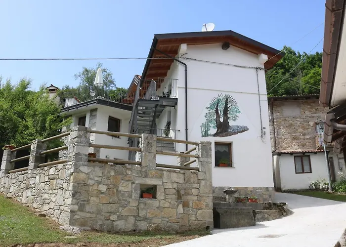 Casa Del Castagno